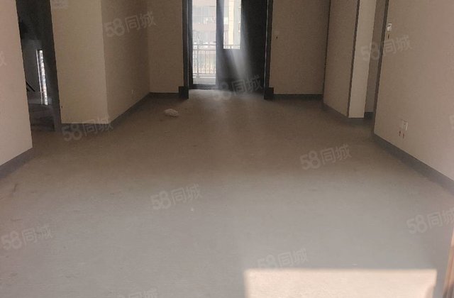 碧桂园公园上城4室2厅140㎡69万二手房图片
