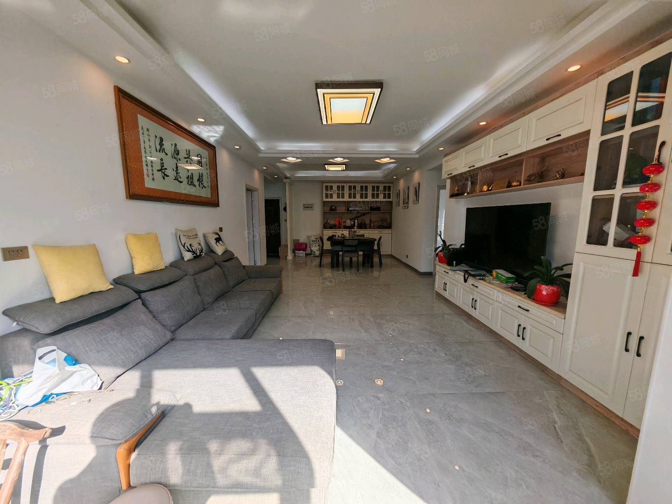 中瑞领航城3室2厅2卫136㎡南北79.8万