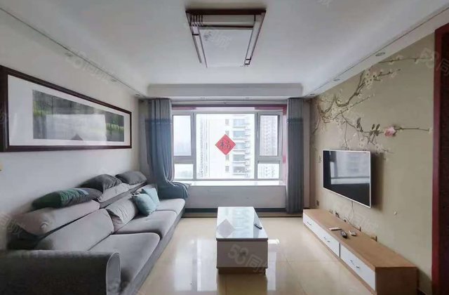 昌润莲城 带车位储藏室 中间楼层 边户 三室双卫 全明户型