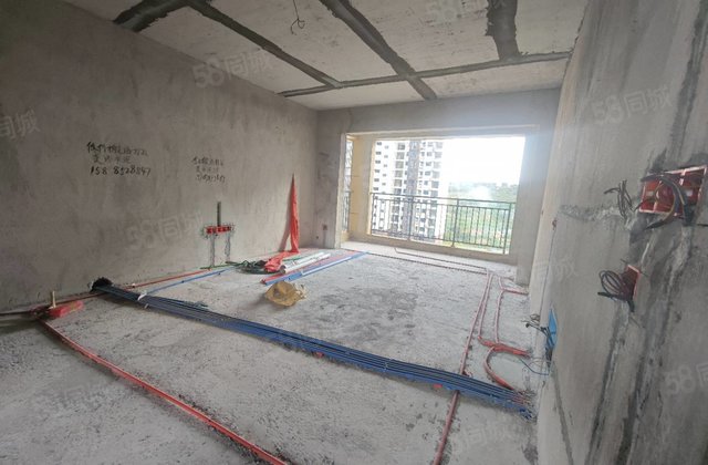誉诚桃源4室2厅148㎡48.8万二手房图片