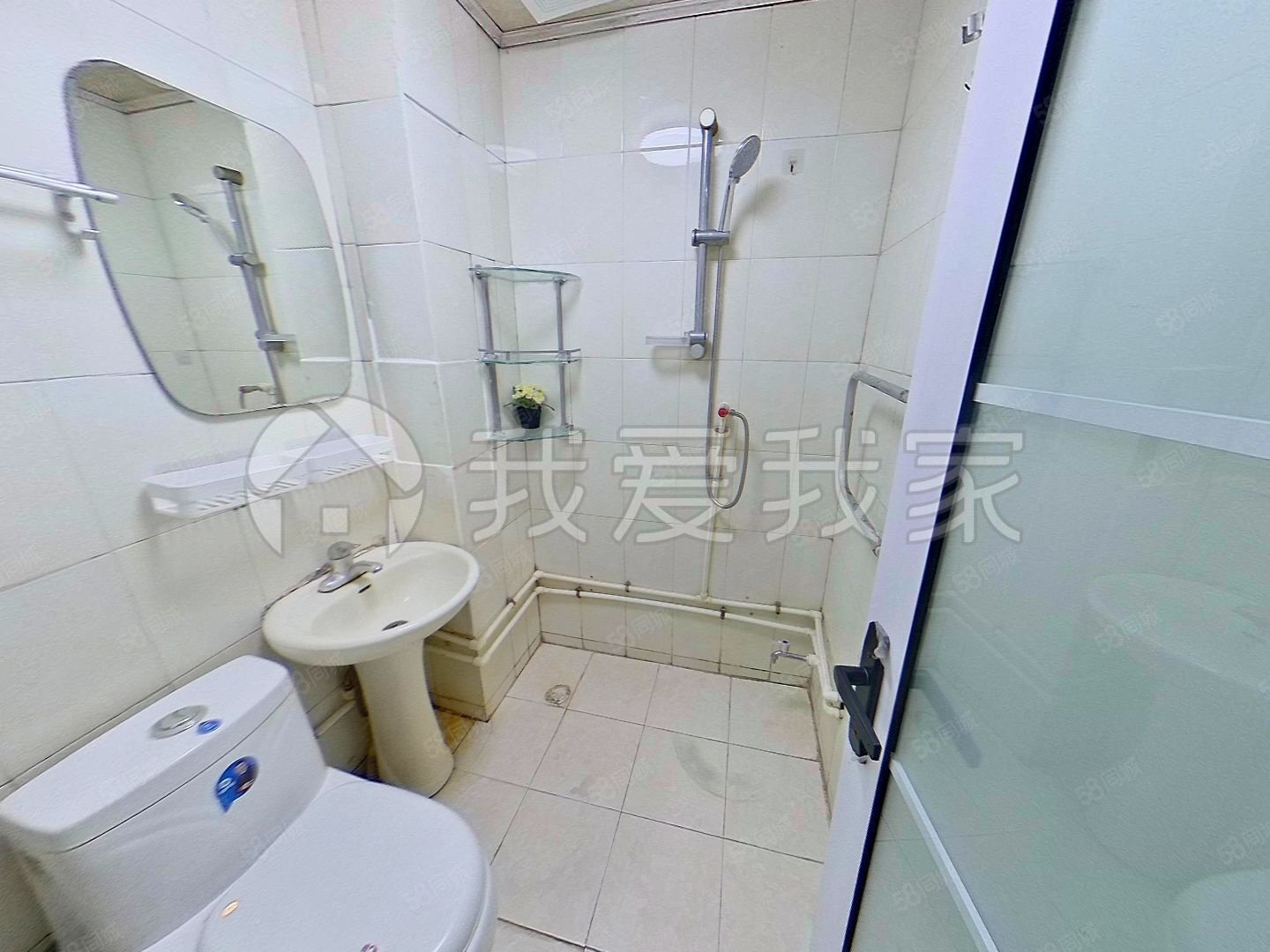 松榆西里2室1廳1衛(wèi)59.23㎡南266萬