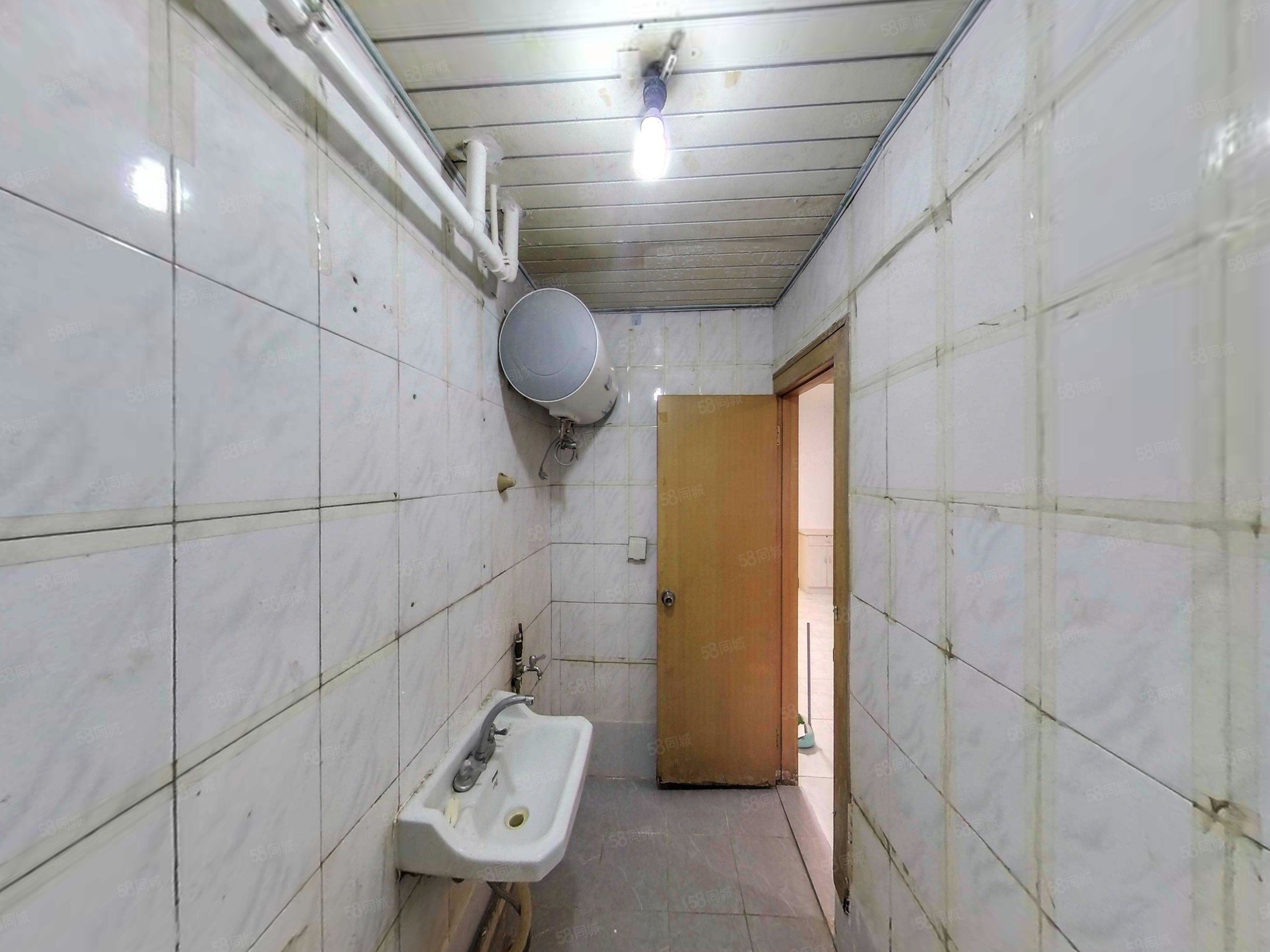 信園2室1廳1衛(wèi)79.76㎡南北159萬