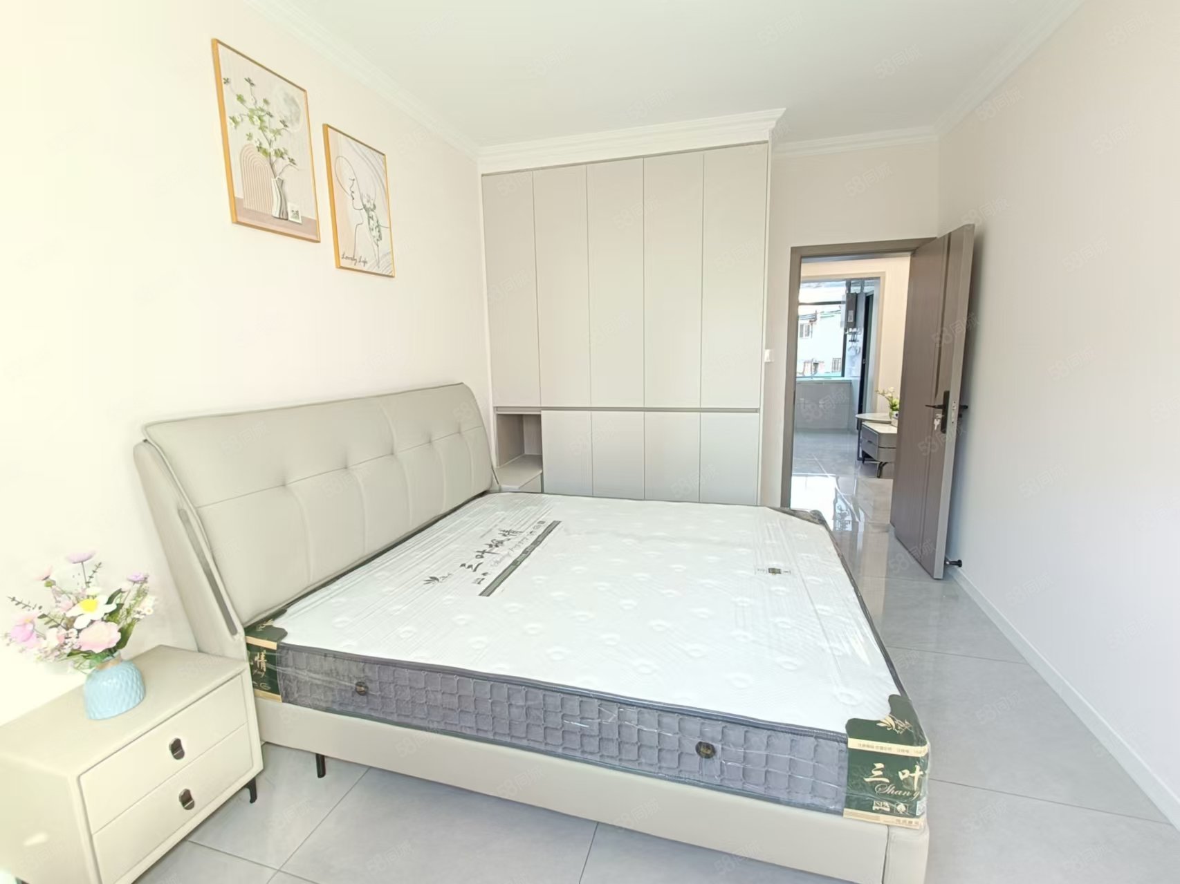 佳梦苑3室1厅1卫80㎡东33.8万