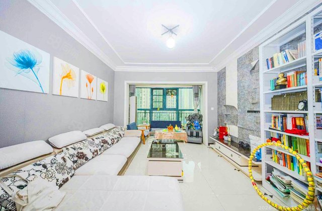 恒大雅苑3室2厅134.73㎡93万二手房图片