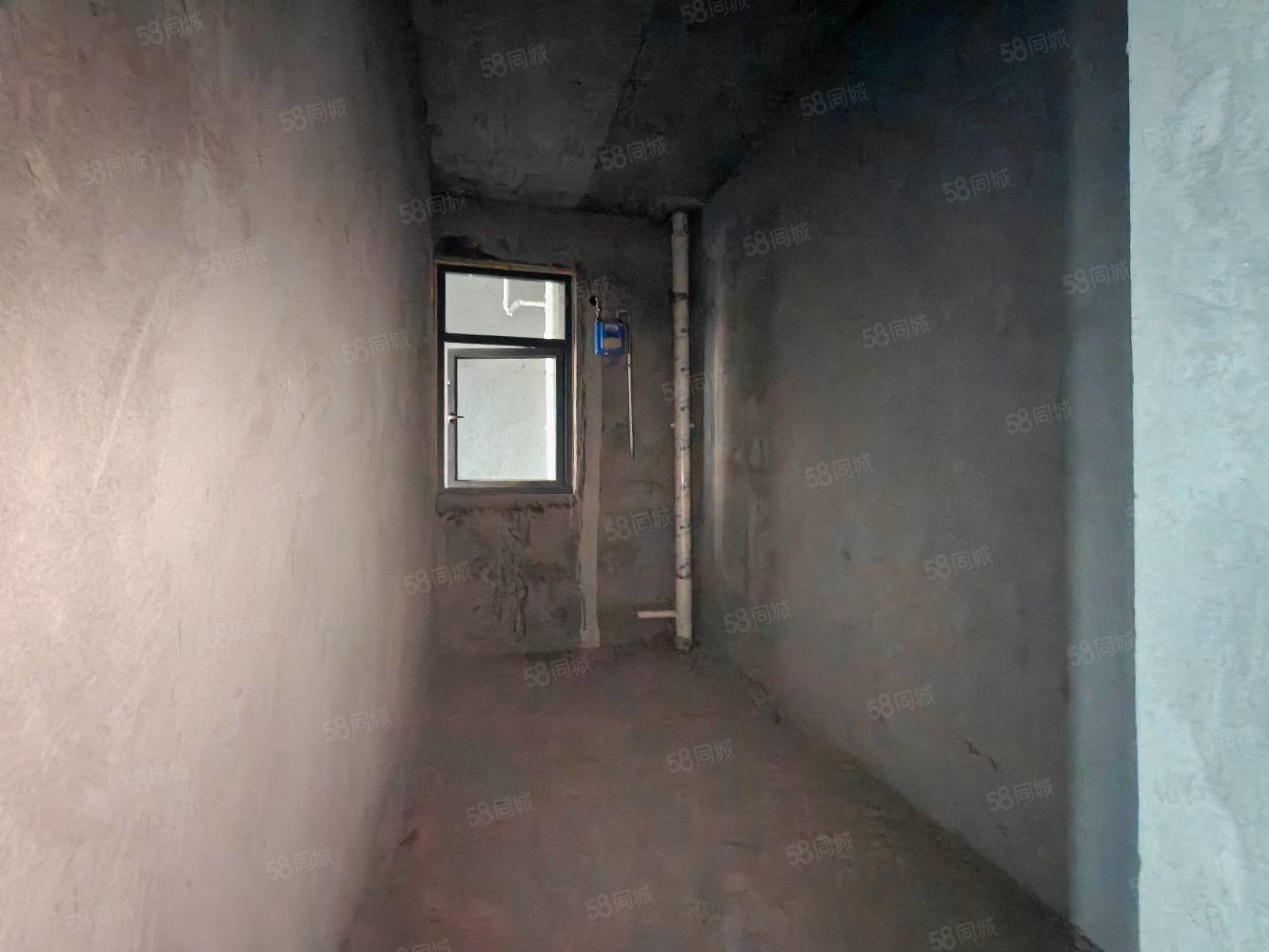 腾龙国际3室2厅2卫121㎡南北57.8万