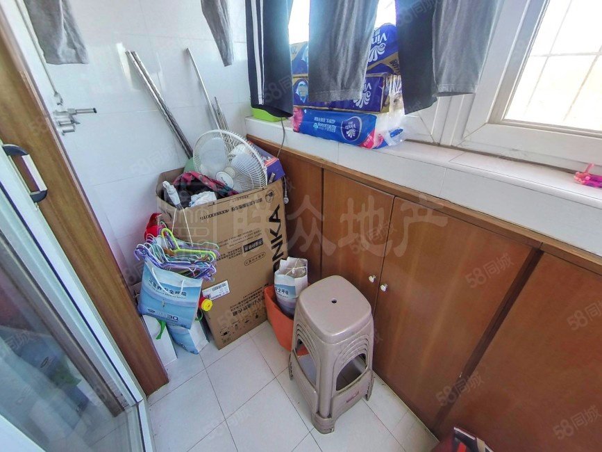 金華里3室1廳1衛(wèi)101.11㎡南北260萬(wàn)