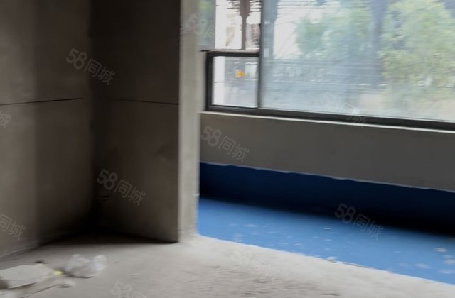御景湖畔3室2厅141㎡98万二手房图片