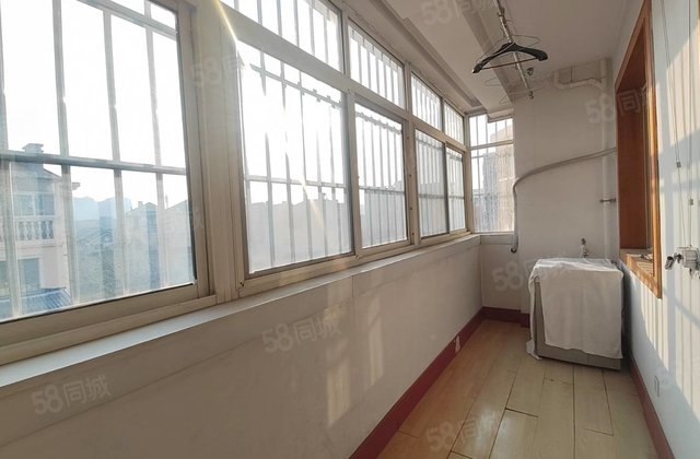 凤凰新城别墅区 高新区文轩中间楼层 出行方便 满二 随时看房