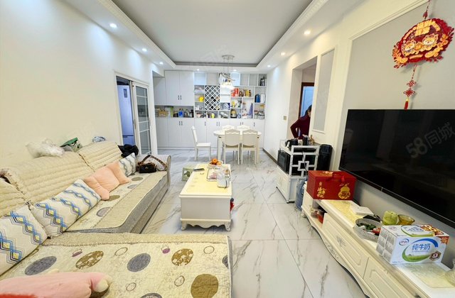 云鼎创大原著3室2厅82.35㎡75万二手房图片