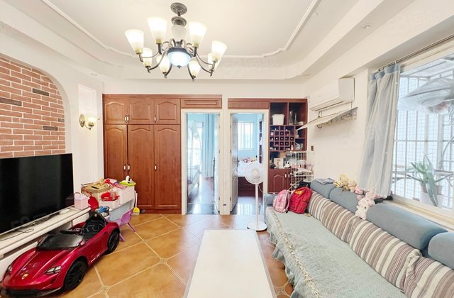 朝阳银座3室2厅79.33㎡78.5万二手房图片