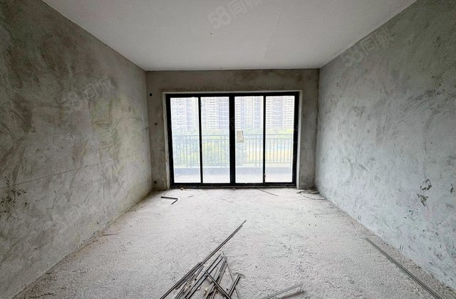 怡翠晋盛花园4室2厅127.22㎡158万二手房图片