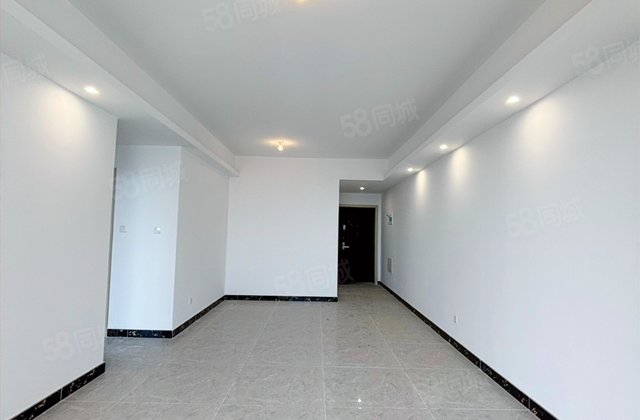 听湖九园3室2厅93.83㎡54.5万二手房图片