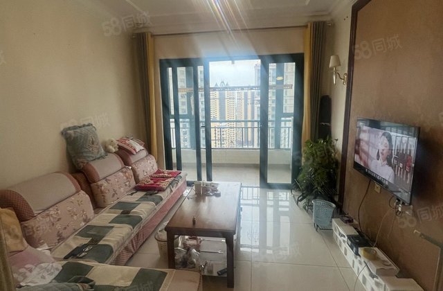 恒大名都小户型两室，老文轩本部第二实验，电梯地暖房，免大税