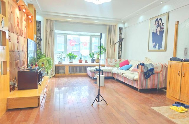 富豪花园3室2厅124㎡63万二手房图片