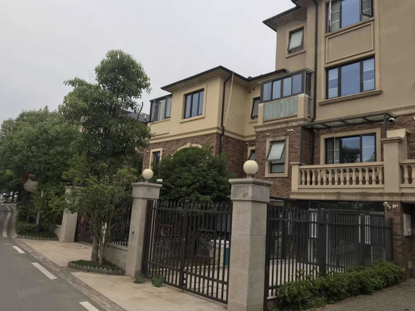 南京碧桂园(别墅)3室2厅4卫251㎡南北425万