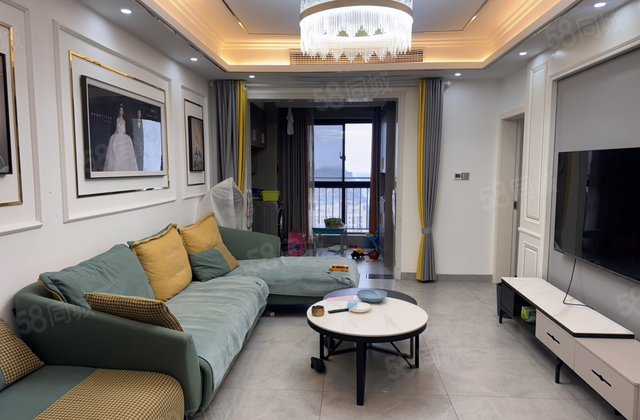 融湾首府3室2厅107㎡53.8万二手房图片