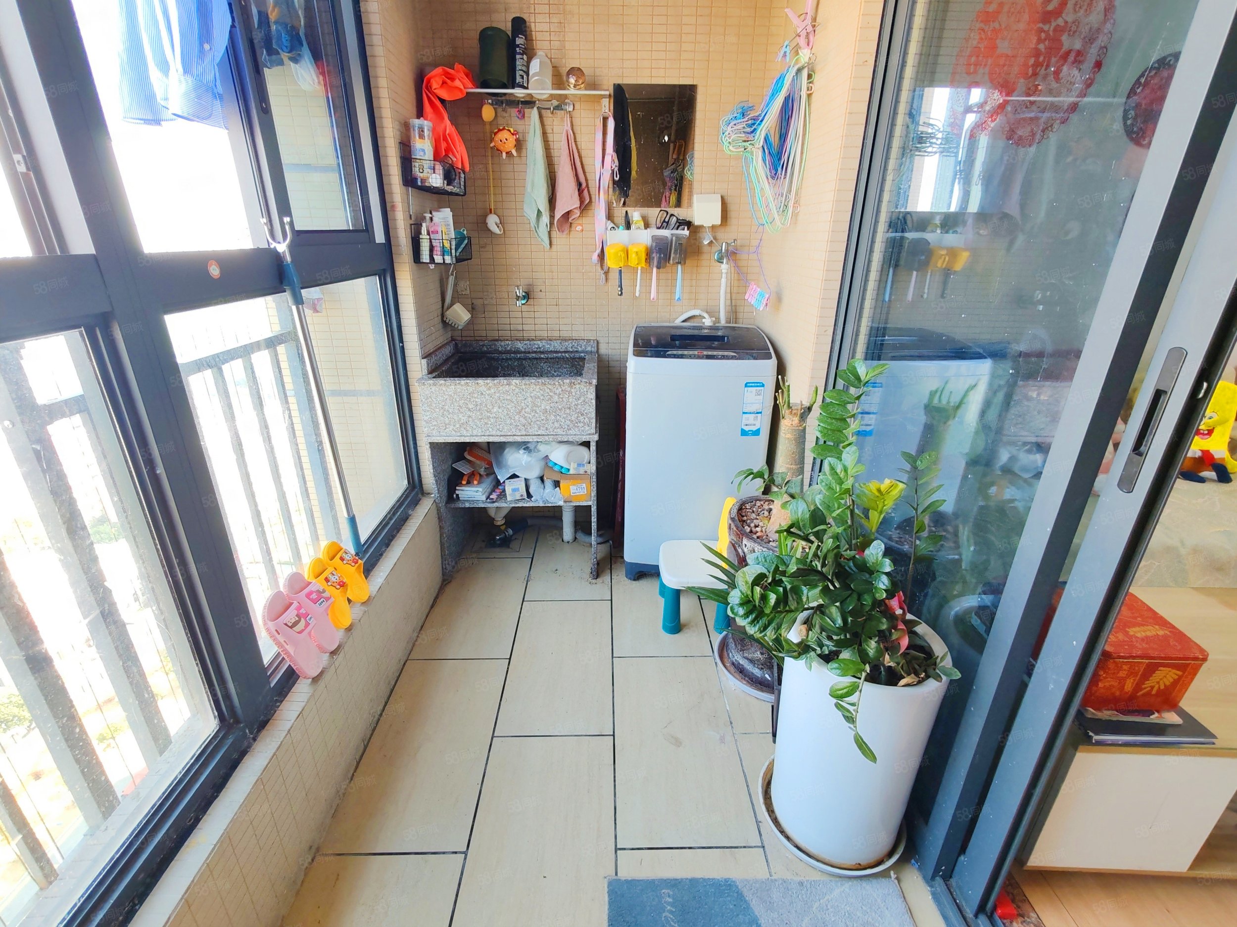 洋唐居住区保障性安居房A092室2厅1卫68.23㎡北142万