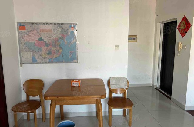 怡嘉苑东区2室1厅65㎡17.8万二手房图片