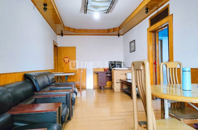 观水路社区3室1厅76㎡42.8万二手房图片