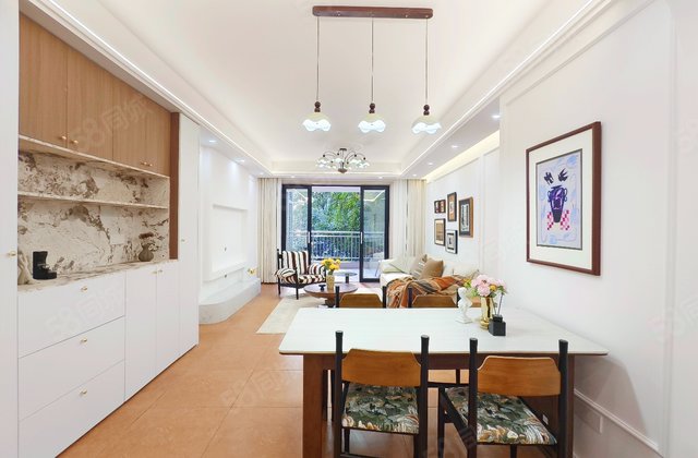 融汇国际温泉城上筑3室2厅128.6㎡120万二手房图片