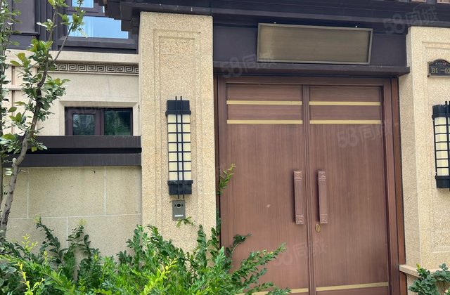 塞外江南小镇5室5厅300㎡220万二手房图片