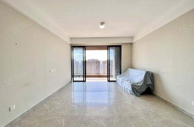 保利中环广场3室2厅118㎡76万二手房图片