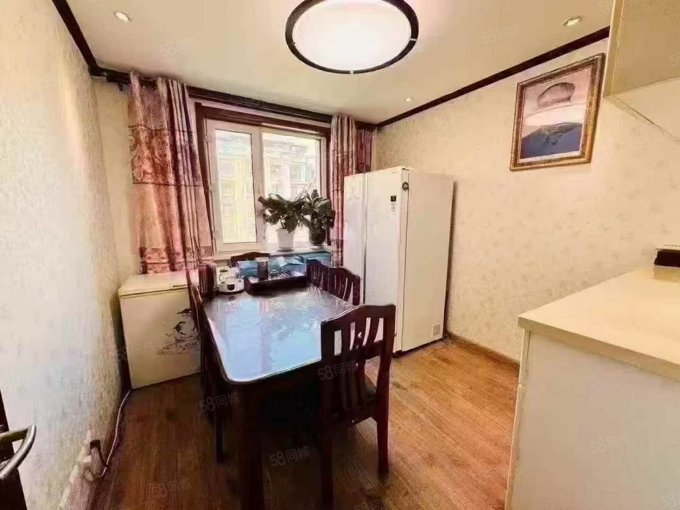 世茂南外滩(二期)4室2厅1卫131㎡南北89.8万