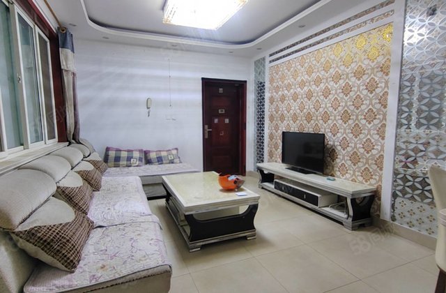 望湖花园，2室两厅两卫，文轩，实验