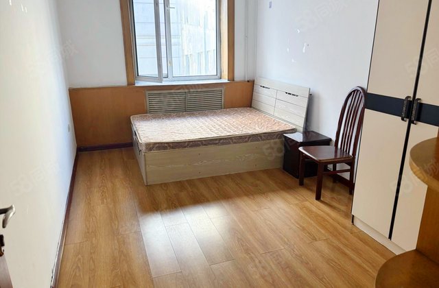 风华社区2室1厅62.27㎡81万二手房图片