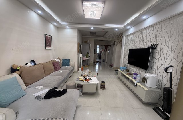 3室2厅 满二 99平 裕昌九州国际 朝南 房东急置换 诚意