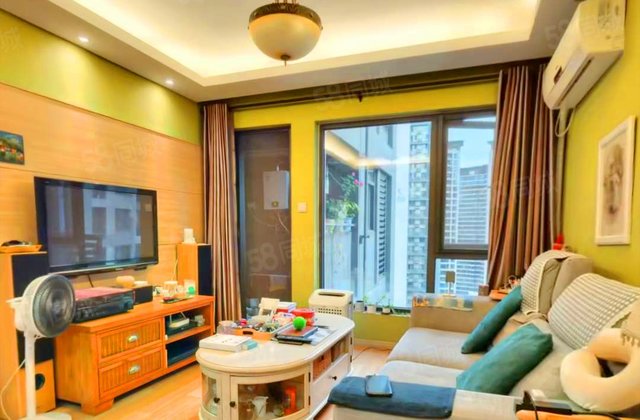 万科金润华府2室2厅70.1㎡136万二手房图片