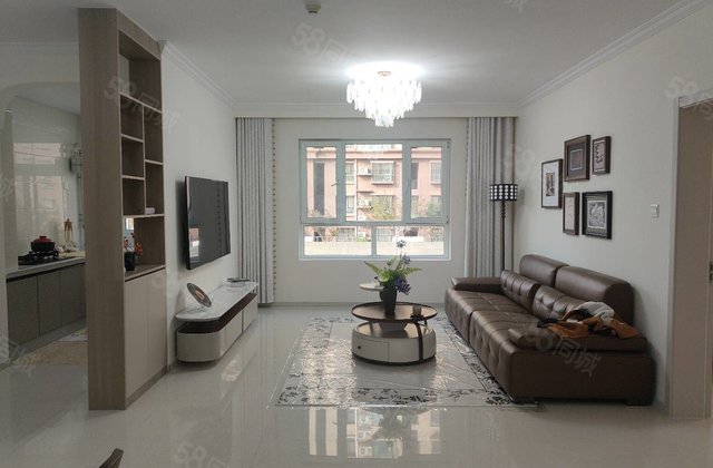 香江对过 十一中 建设路   海润公园 精装三室免大税