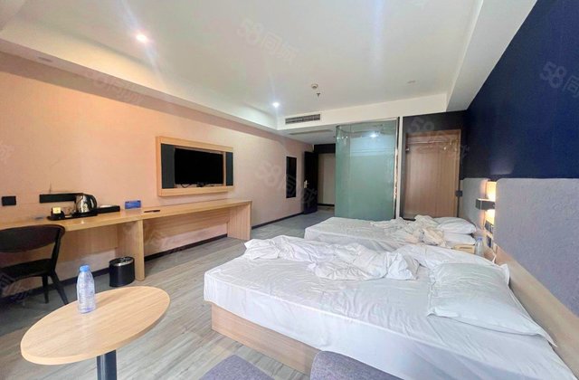 苏宁天御商业广场(商住楼)1室1厅59.75㎡32万二手房图片