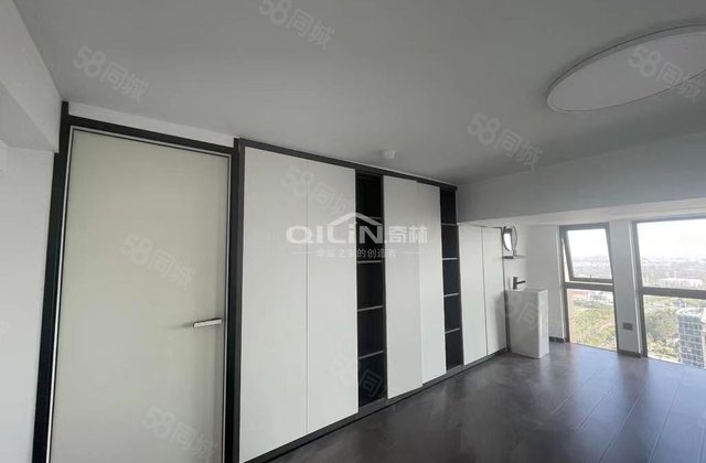 三迪创富广场4室1厅145㎡78万二手房图片