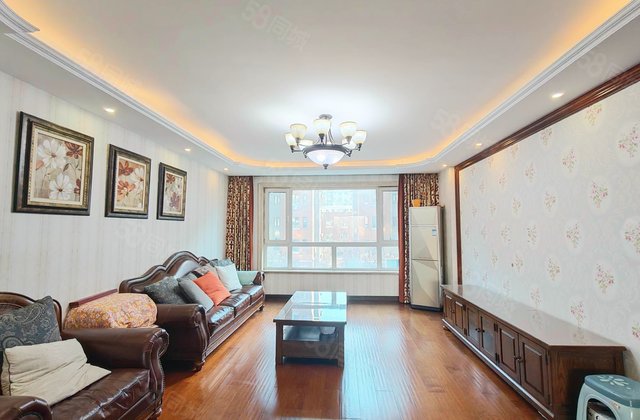 高新怡众名城4室2厅166㎡150万二手房图片