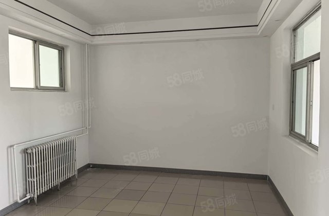 文轩 精装三室  78万 93平