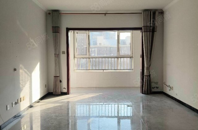 佶地国际D2区2室2厅91㎡55万二手房图片