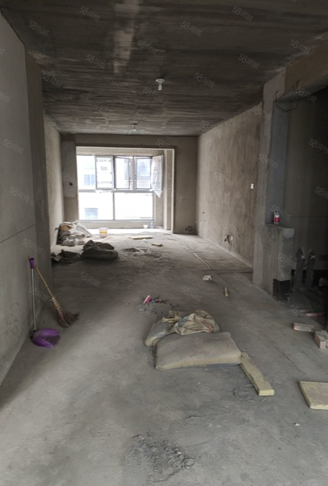 建投金桂湾3室2厅2卫123㎡南68万