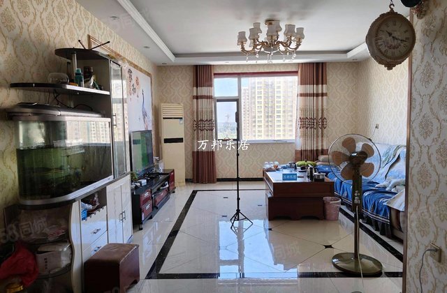 正大家园3室2厅139.7㎡70万二手房图片