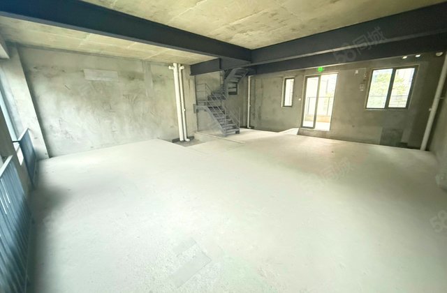 菁蓉滨湖湾观澜府(商住楼)4室2厅133.73㎡135万二手房图片