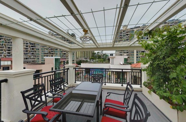 龙泉别墅8室3厅260.67㎡1680万二手房图片