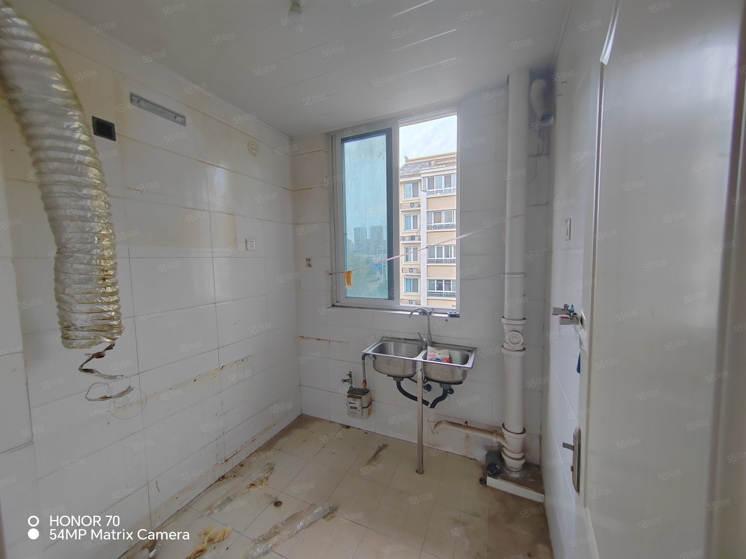 南华苑南区(C区)2室2厅1卫60㎡南北23.8万