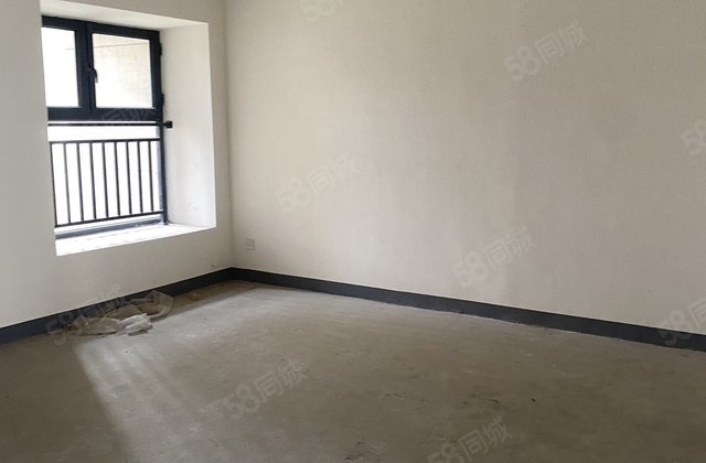 荣盛温泉城3室2厅116㎡38万二手房图片