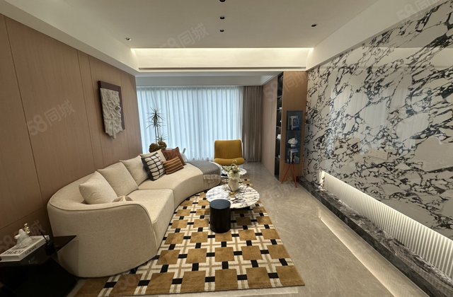 外滩华府4室2厅117㎡62.8万二手房图片