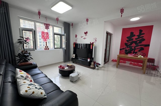 万豪   三室两厅 东边户 精装修 三楼 新城邦 水岸新城