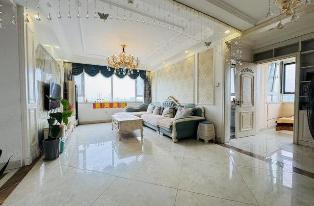 汽车站 香江附近 育红 精装 新水河畔四居送车库