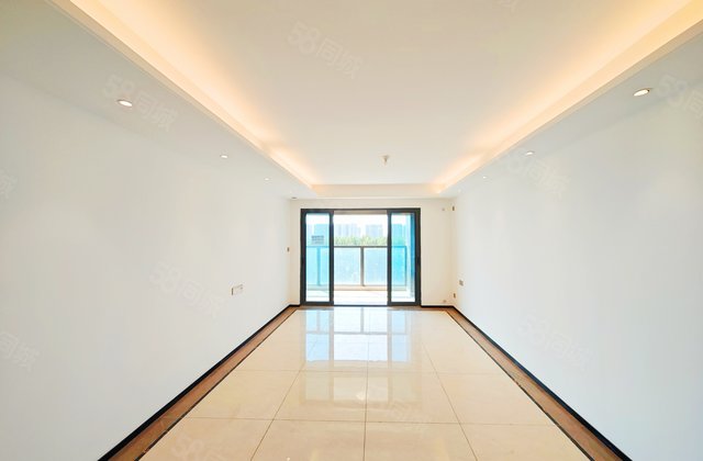 保利海德公园4号院4室2厅145.5㎡186万二手房图片