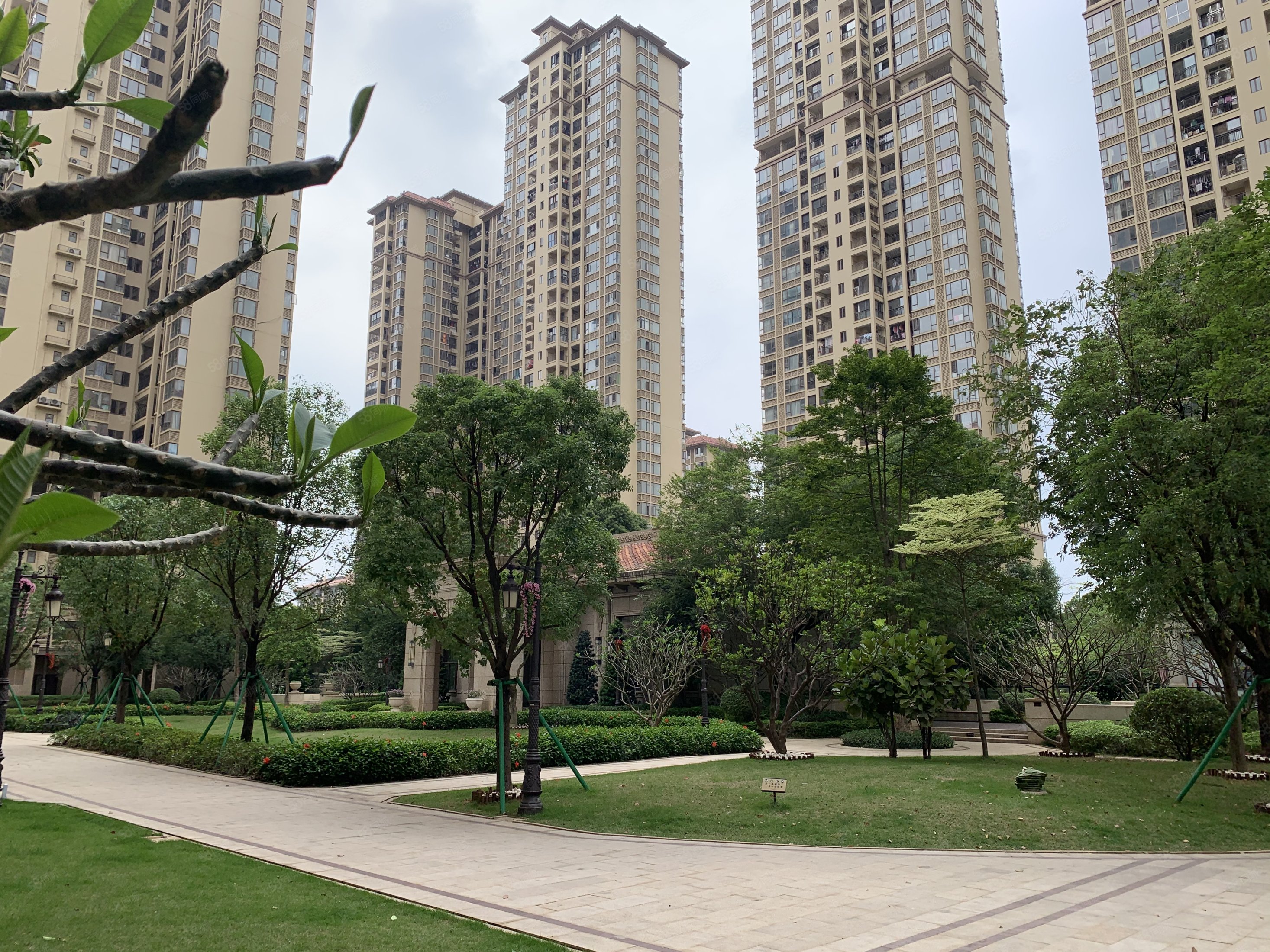 十四中现房 可公积金 龙光玖珑湖二期,龙光玖珑湖(二期)-南宁58同城