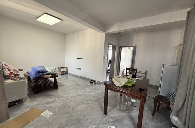御景新苑南二区3室2厅104㎡62万二手房图片