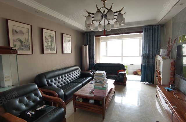 急售~金柱绿城~精装3室~送车位~免大税~送储~元宝户型